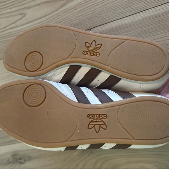 Adidas - Picture 2 of 2